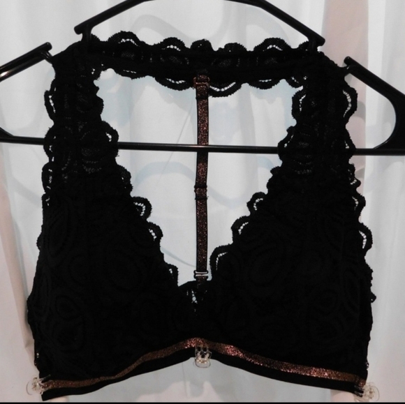 Bralette - Picture 1 of 4